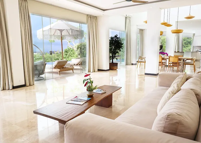 Villa Royal Aventus *