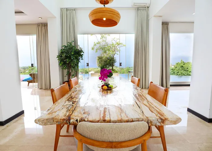 Royal Aventus Villa *