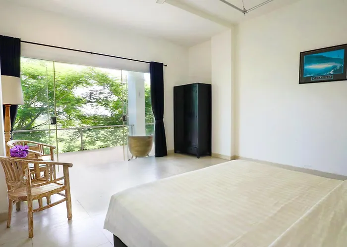 Villa Royal Aventus *